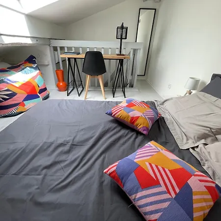 Apartman Au Pigeonnier : Hyper Centre + Clim + Parking Gratuit